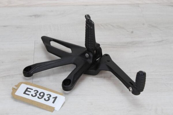 Fussrastenanlage, Halter,Träger links KTM Super Duke 1290 R (2021)