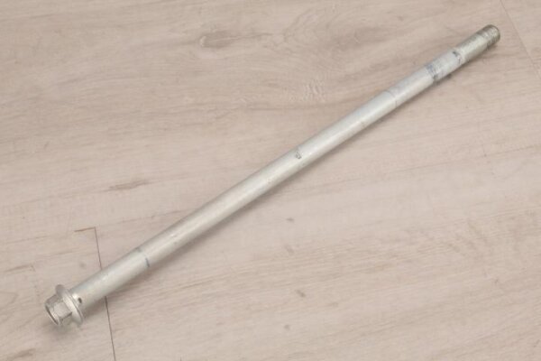 Steckachse, Achse Suzuki