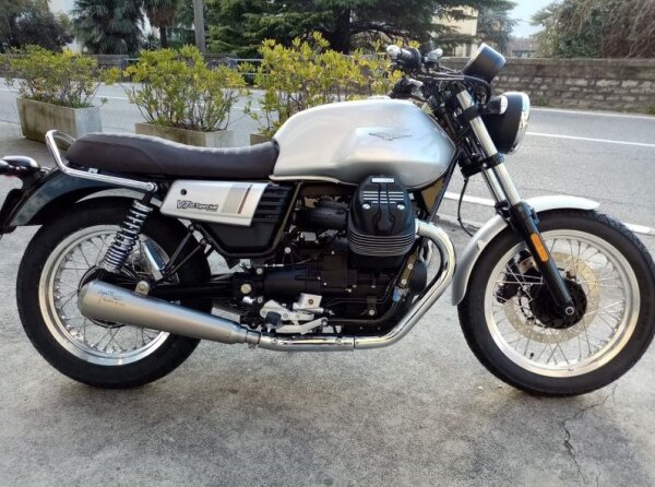 Auspuff, Krümmer, Endschalldämpfer, Endtopf Agostini Moto Guzzi V7 III 2017-2020