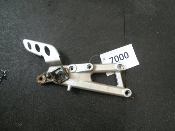 Fussraste vo/re. Aprilia RS4 125 2011-2013